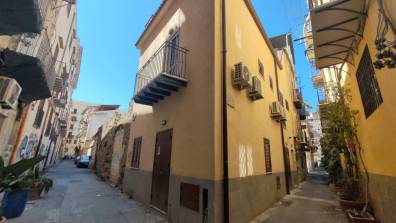 A fera vecchia by Casa Azzurra Apartments